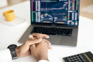 6 Essential Things to Know Before Joining a Funded Trader Challenge